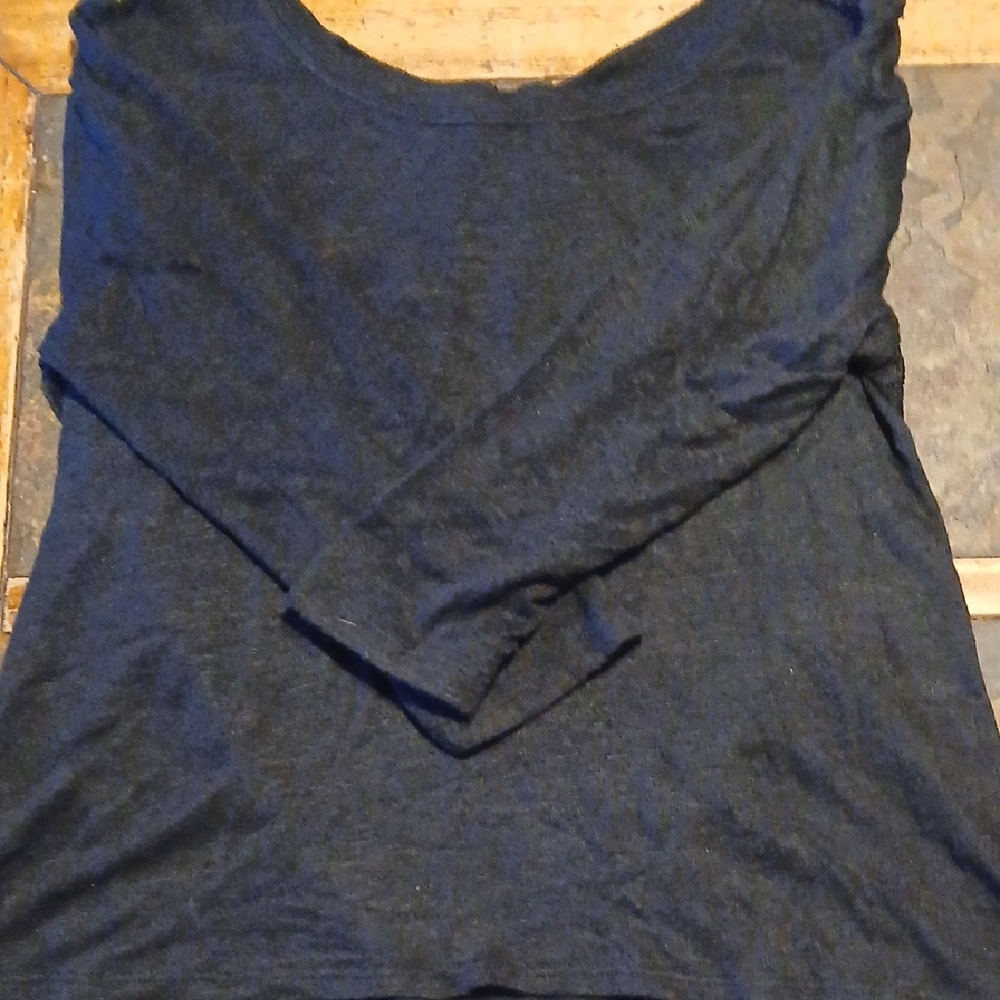 Women's Black Long Sleeve Top